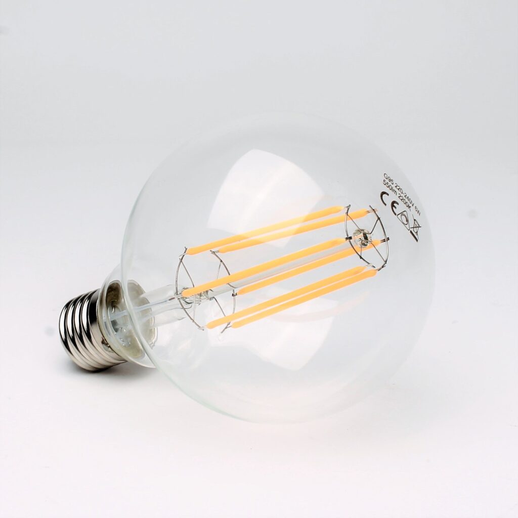 G95 E27 6W Filament Dimbaar 2200K Outlet LED